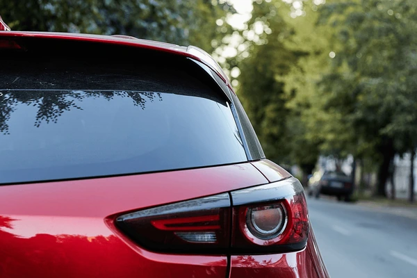 Rear window replacement on a vehicle with Glassco technicians Richmond